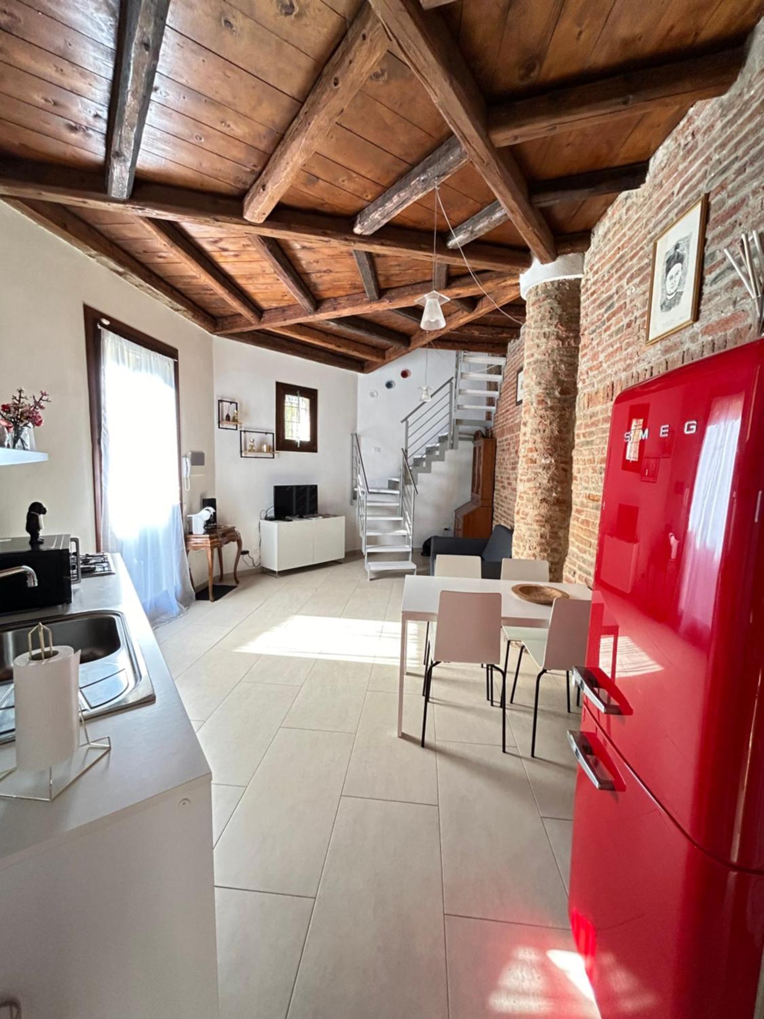 Chiesetta Abside Ex Seminario -Apartment Rovigo Exteriér fotografie